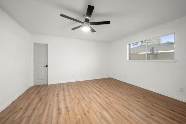 2310 Cypresstree Drive, Spring, TX 77373