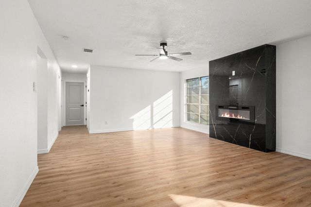 2310 Cypresstree Drive, Spring, TX 77373