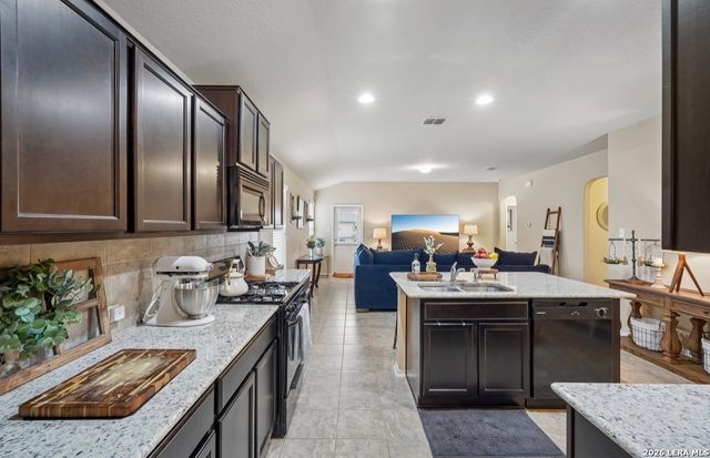 236 Kildeer Crk, San Antonio, TX 78253