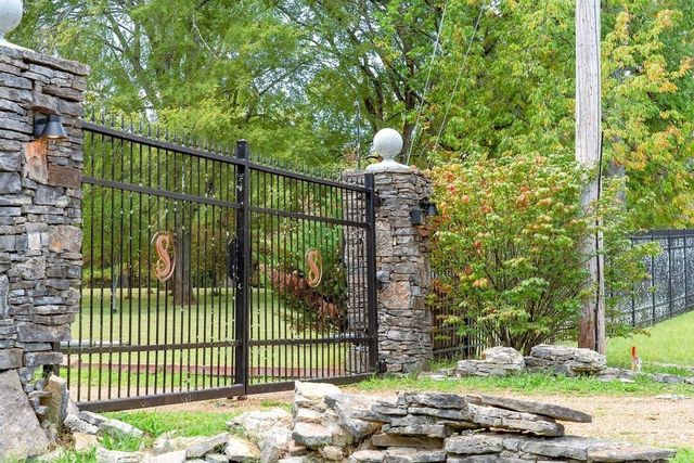 12433 Old Hickory Blvd, Antioch, TN 37013