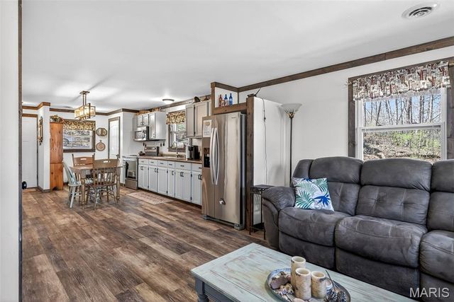 6354 Sioux Drive, French Village, MO 63036