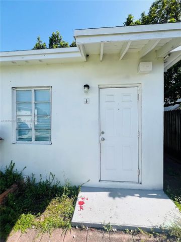 3072 SW 16th Street 1, Miami, FL 33145