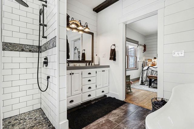 18939 I- Drive N, Marengo Twp, MI 49068