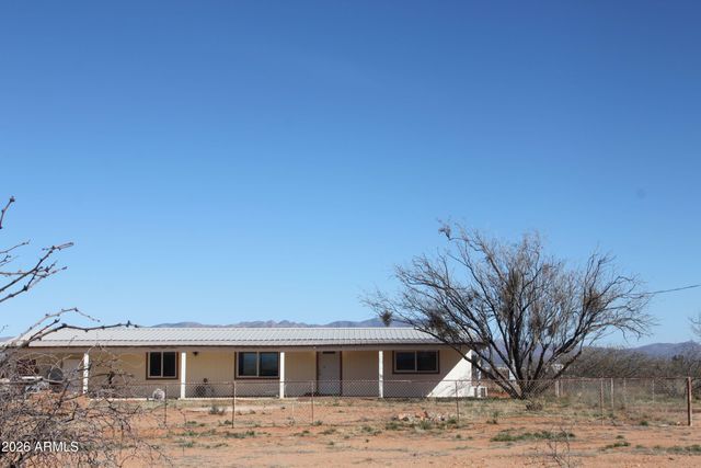 6229 S NATOMA Trail, Hereford, AZ 85615