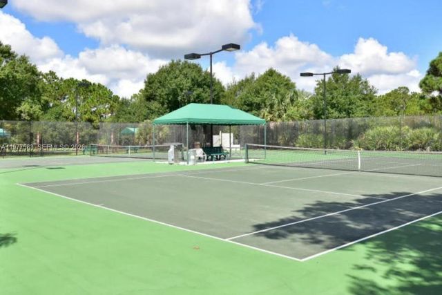 7625 SE Bay Cedar Circle, Hobe Sound, FL 33455