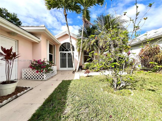 7625 SE Bay Cedar Circle, Hobe Sound, FL 33455