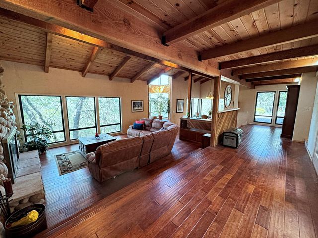 4181 Thunderbird Ln, Rescue, CA 95672