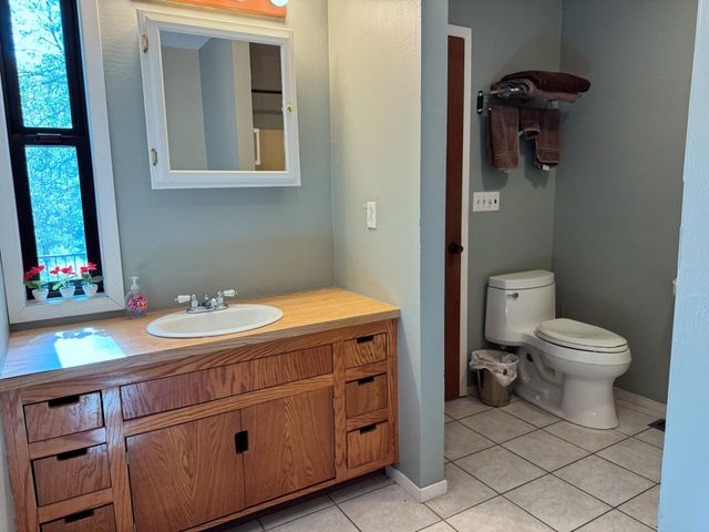 4181 Thunderbird Ln, Rescue, CA 95672