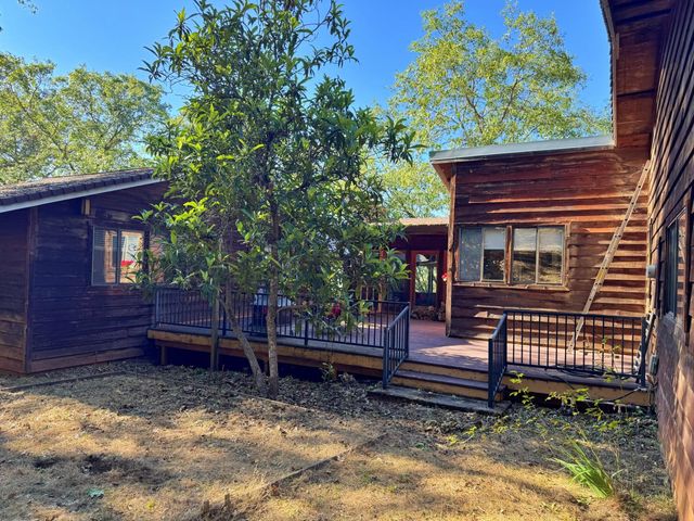 4181 Thunderbird Ln, Rescue, CA 95672