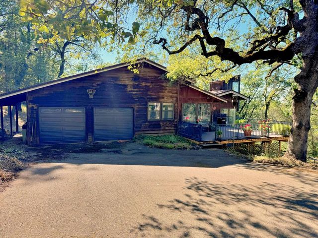 4181 Thunderbird Ln, Rescue, CA 95672