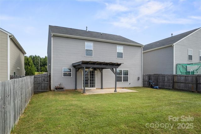 1813 Eastway Drive, Dallas, NC 28034
