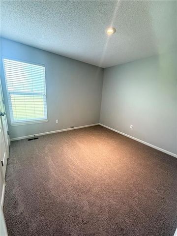 505 W 4th Street, Wellsville, KS 66092