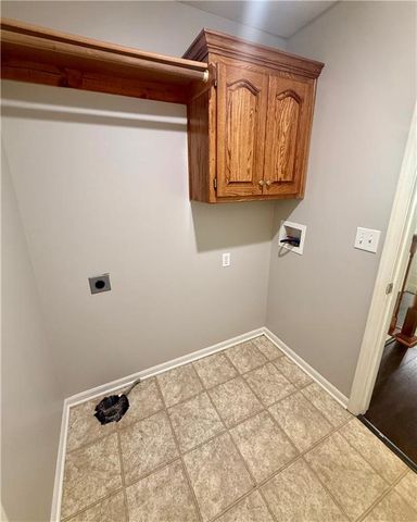 505 W 4th Street, Wellsville, KS 66092