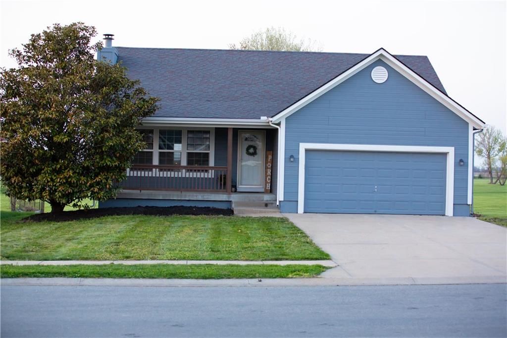 505 W 4th Street, Wellsville, KS 66092