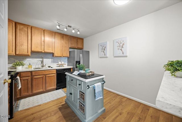 8610 Neuse Landing Lane, Raleigh, NC 27616