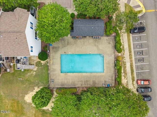 8610 Neuse Landing Lane, Raleigh, NC 27616