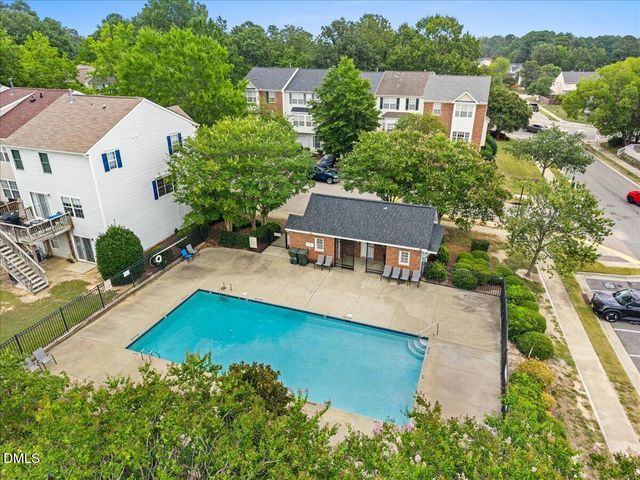 8610 Neuse Landing Lane, Raleigh, NC 27616
