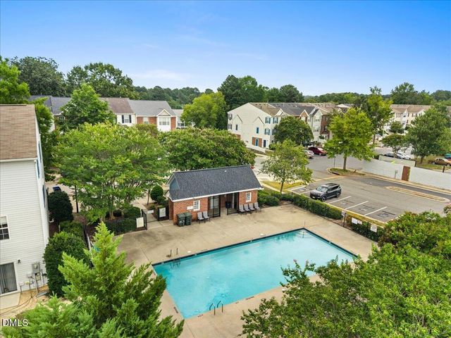 8610 Neuse Landing Lane, Raleigh, NC 27616
