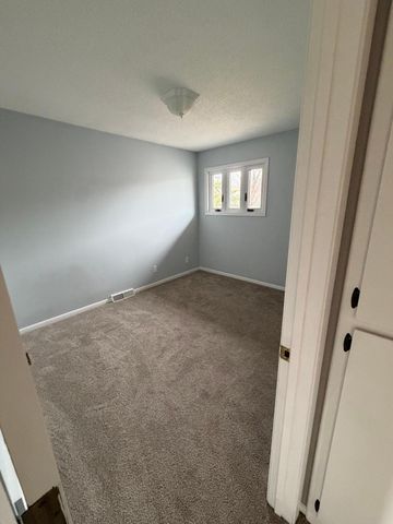 116 35th Avenue NE, Fargo, ND 58102