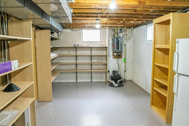 116 35th Avenue NE, Fargo, ND 58102