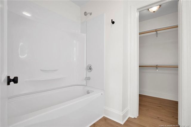 809 Anarine Road, Fayetteville, NC 28303