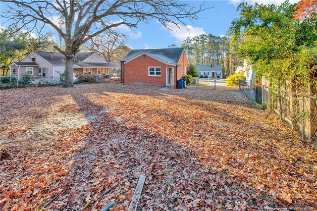 809 Anarine Road, Fayetteville, NC 28303