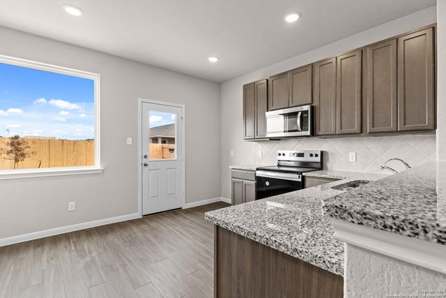 10310 Eve Gardens, San Antonio, TX 78224