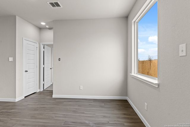 10310 Eve Gardens, San Antonio, TX 78224