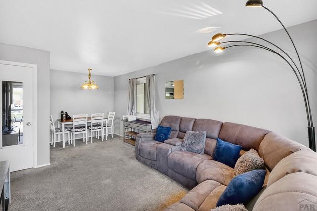 1825 Seminole Lane, Pueblo, CO 81001