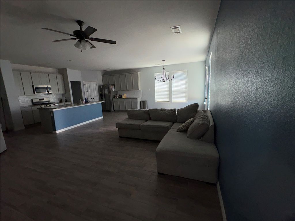 208 Flower Ridge Drive, Fort Worth, TX 76108 — photo 3