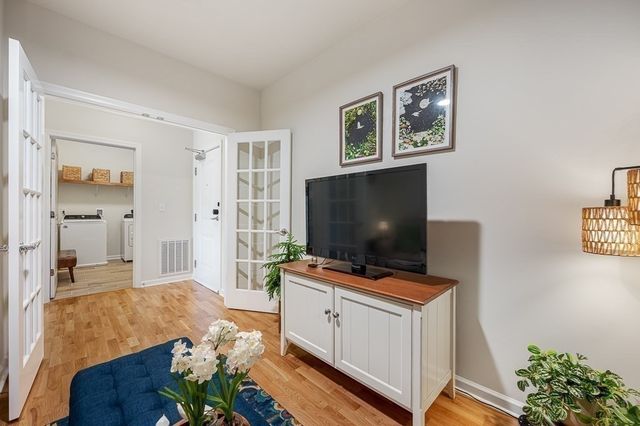 6 Peters Farm Way 411, Westborough, MA 01581