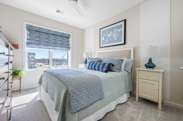 6 Peters Farm Way 411, Westborough, MA 01581