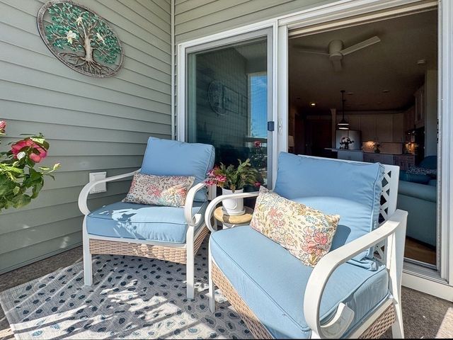 6 Peters Farm Way 411, Westborough, MA 01581