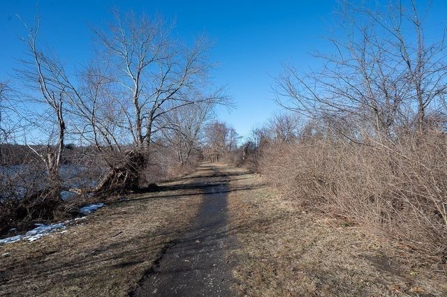 6 Peters Farm Way 411, Westborough, MA 01581