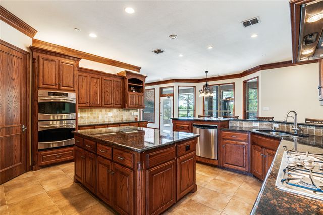 5507 Pinnacle Oak Drive, Sachse, TX 75048