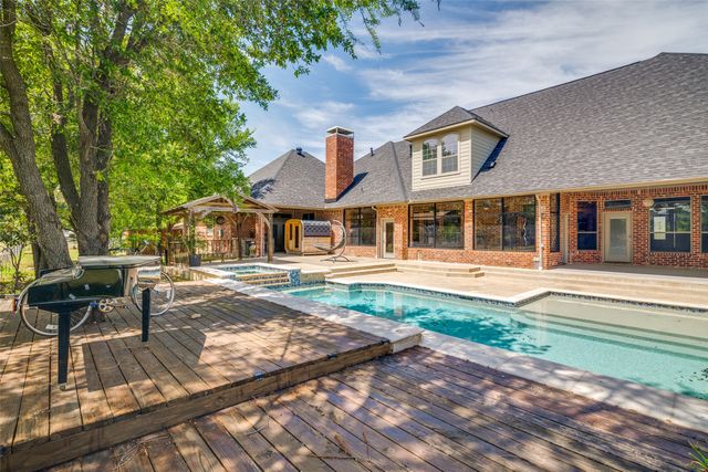 5507 Pinnacle Oak Drive, Sachse, TX 75048