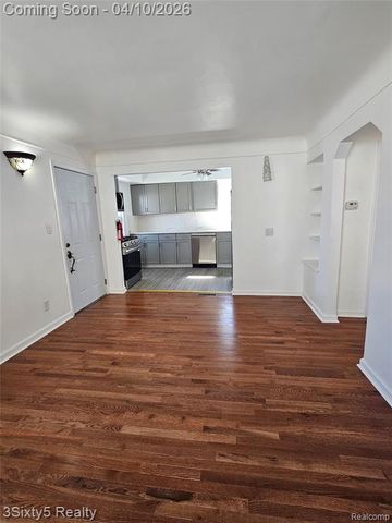 1843 Arlington Avenue, Lincoln Park, MI 48146