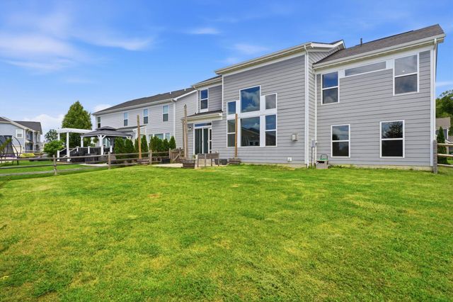 3557 Woodland Drive, Hilliard, OH 43026