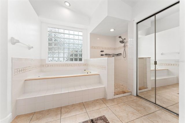 8101 CANYON LAKE CIRCLE, Orlando, FL 32835