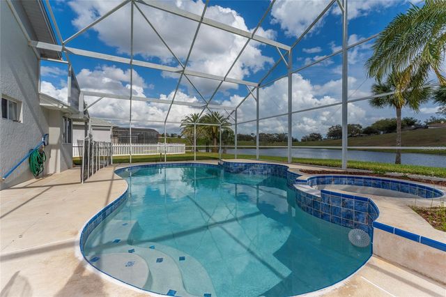 8101 CANYON LAKE CIRCLE, Orlando, FL 32835