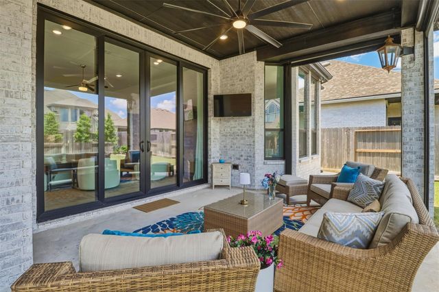 30522 Cheyenne Place Court, Brookshire, TX 77423