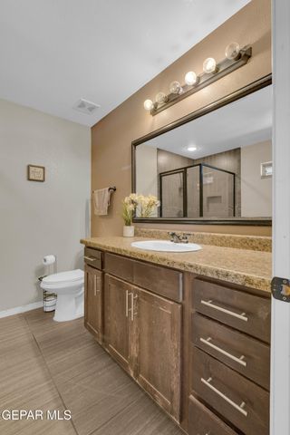 3021 WOODHEAD, El Paso, TX 79938