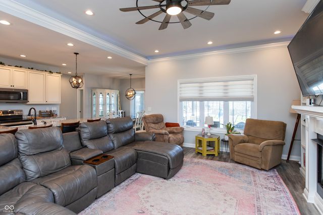 10351 E County Road 800 N, Seymour, IN 47274