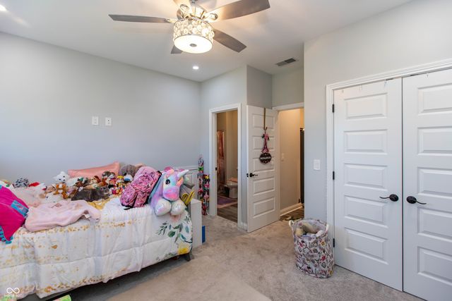 10351 E County Road 800 N, Seymour, IN 47274