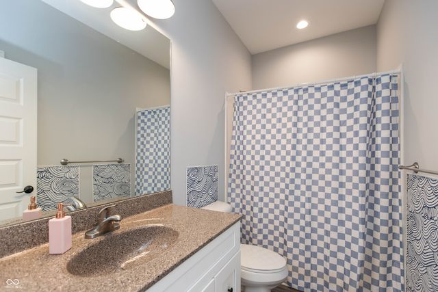 10351 E County Road 800 N, Seymour, IN 47274