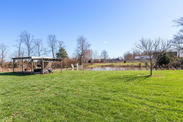 10351 E County Road 800 N, Seymour, IN 47274