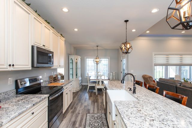 10351 E County Road 800 N, Seymour, IN 47274