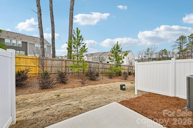 2517 Ruby Dixon Crossing Drive 22, Gastonia, NC 28056