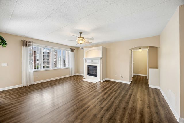 7920 Trinity Circle 2SW, Tinley Park, IL 60487