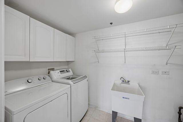 7920 Trinity Circle 2SW, Tinley Park, IL 60487